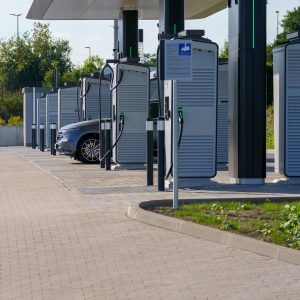 Electric mobility: charging infrastructure evolution, between energy optimization and emerging cybersecurity challenges
